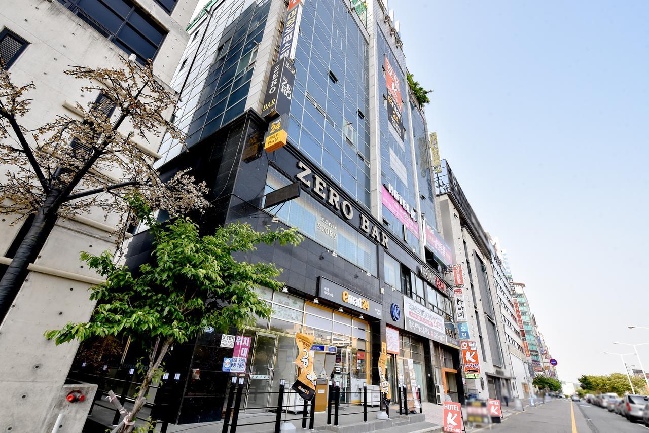Gimhae Business Hotel K Exterior photo